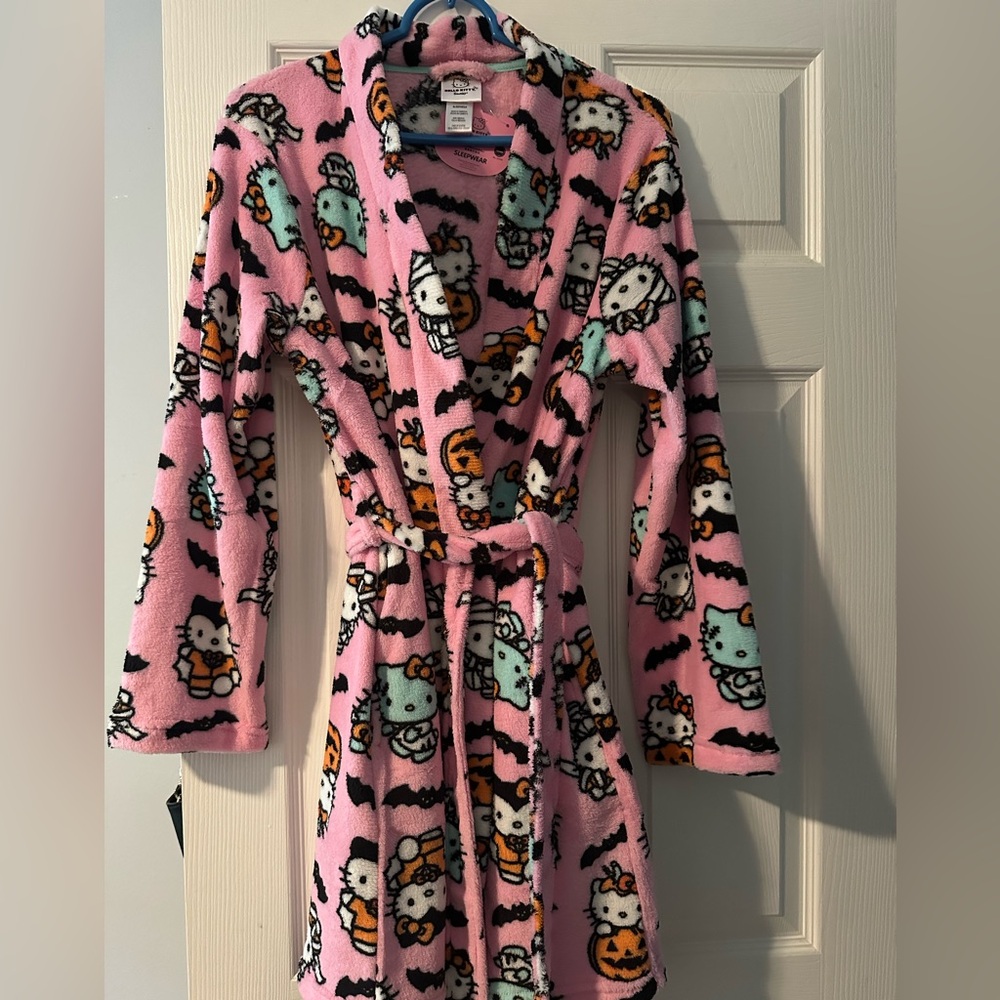 NWT Hello Kitty Halloween Robe with Frankenstein, Mummy and Dracula Kitty